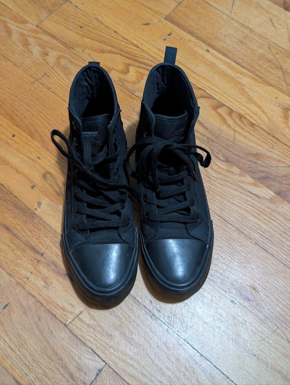 Levi's Black High-Top Canvas Sneakers